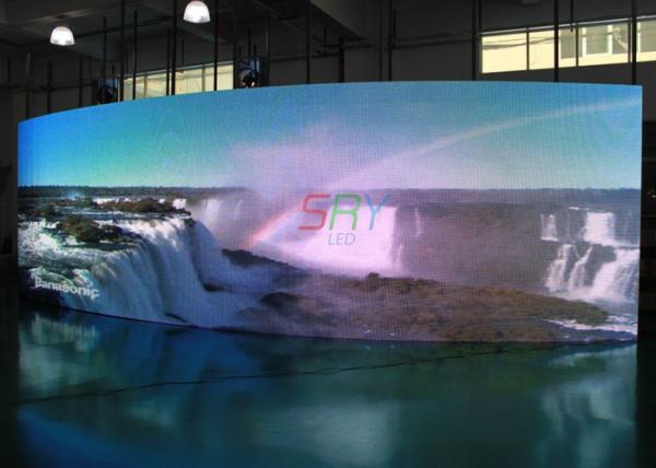 8,000nits Curved LED Screens IP65 P16 Static LED Display For Advertising