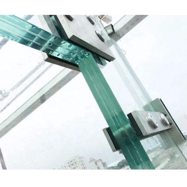 6/8/10mm Low-Iron Ultra-Clear Tempered Glass | Crystal Clear for Construction