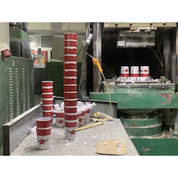 Automatic Melamine Manufacturing Machine For Melamine Cups With 100% Melamine Powder 200 Ton Melamine Compression