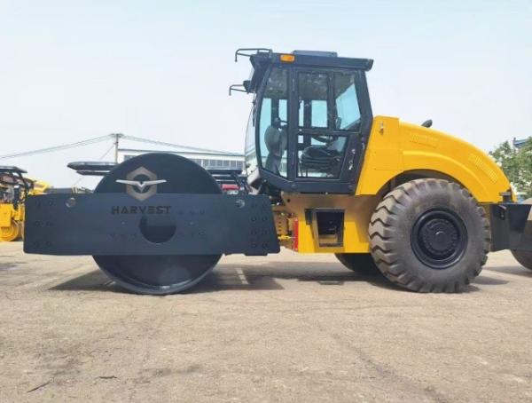16 Ton Mechanical Drive Single Drum Road Roller LT216B Hot Sale in Kenya