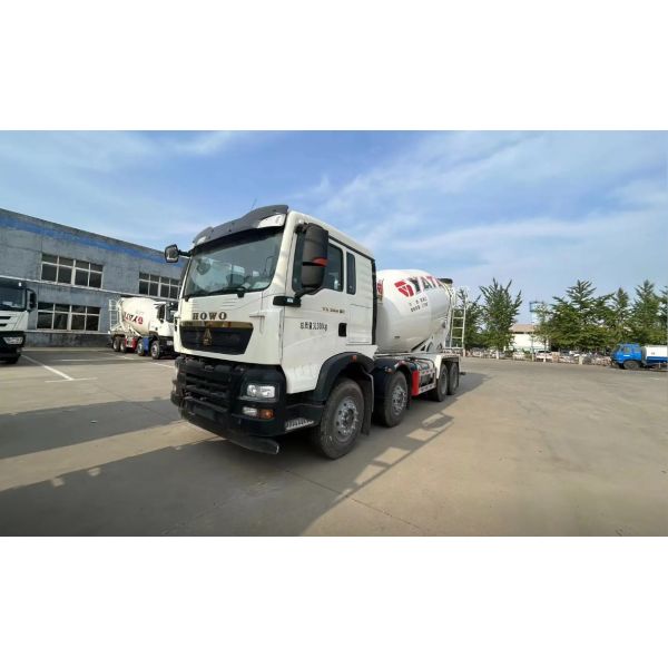Микшерный грузовик Sinotruk Heavy Duty HOWO 12m3 6X4 Строительный коммент Бетон