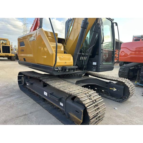 Used XCMG XE135GA excavator XCMG used construction equipment