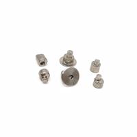 304 en acier inoxydable vis à réglage excentrique hexagonale excentrique creux rivet spécialement en forme d'ongle