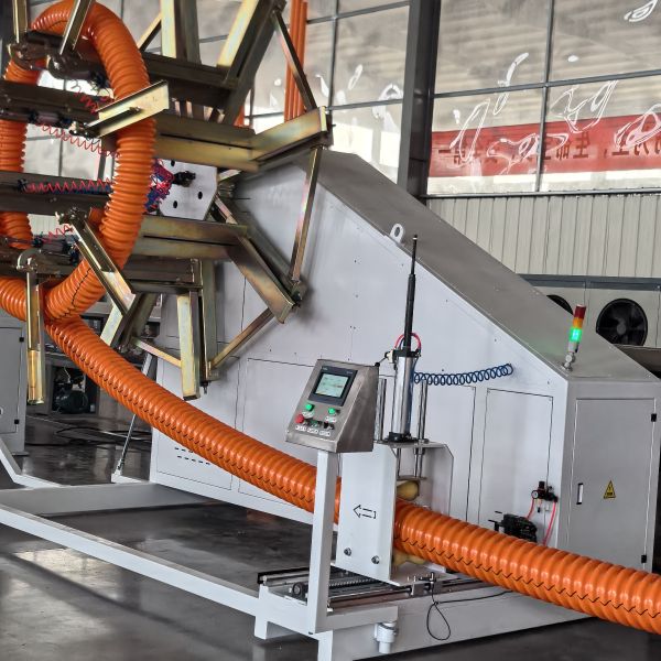 Automatic Carbon Spiral Tube Making Machine for Underground Telecom and Power Cable Conduit Production