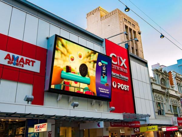 P10 Outdoor Led Digital Billboards High Resolution Full Color Real Pixels