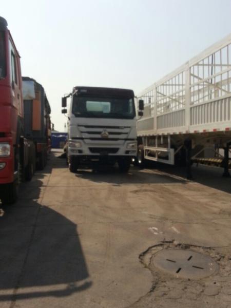 8M3 336hp 6x4 10 Tire Concrete Mixing Equipment With 1 Spare Tire And Air Conditioner / Cement Mixer Lorry