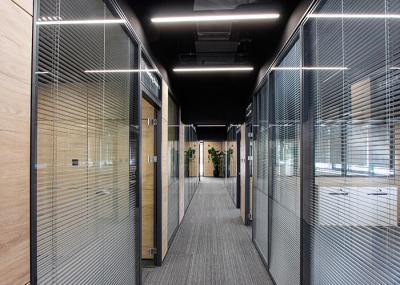 Parede de vidro de qualidade superior com porta deslizante Parede divisória móvel