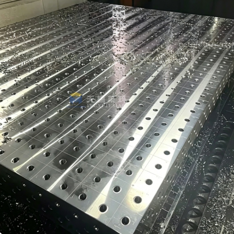 D28 Welding Table with Interchangeable Top Plates for Flexibility