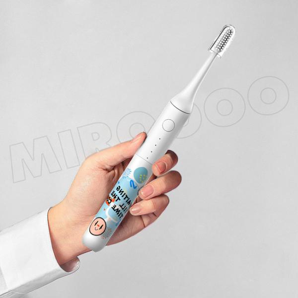 Ultra clareando a fita C da escova de dentes 18000 VPM de Sonic Electric que carrega com os 3 modos