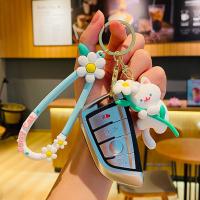 Chaîne de clé en silicone personnalisée accessoire fleur de chat mignon dessin animé chaîne de clé en silicone douce charmes