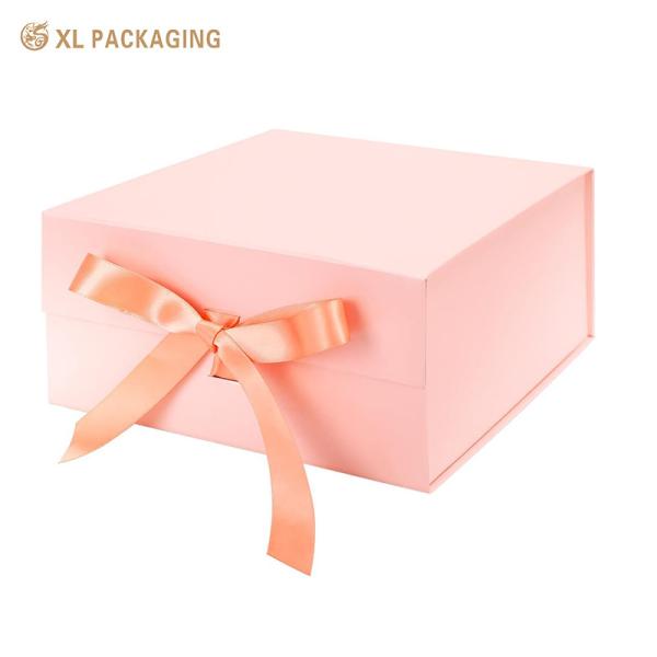 Logo personnalisé Boîtes cadeau en carton de luxe Plastifiable pliable Papeterie rigide Emballage Fermeture magnétique