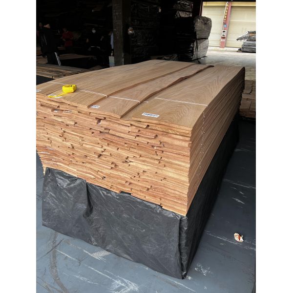 Настраиваемая горная/прямозерновая натуральная древесная фанера 0,45 мм 0,5 мм 0,6 мм натуральная древесная фанера ролл Красный дубовый фанера