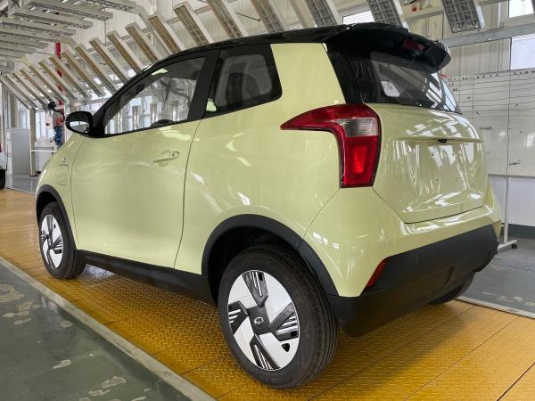 Factory New model 3 door electric vehicle 4 Seats 25KW motor China electric cars with CE certificate