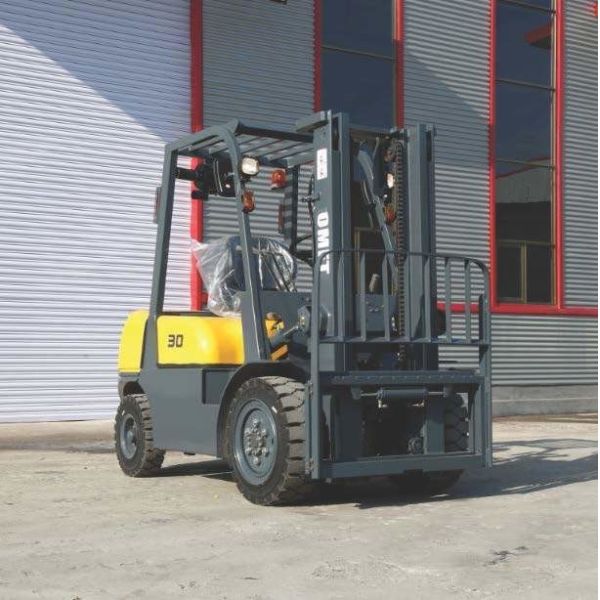 CPCD30 Yanmar 4tne98 Fd30 Diesel Engine Forklift Min. Width of Right Angle Channel 2120mm