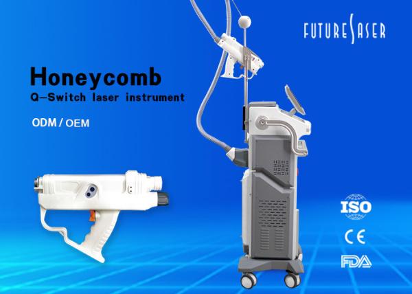 1064nm 532nm  Laser Tattoo Removal Equipment Air And Water Cooling