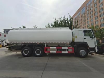 HOWO 6×4 10 Wheels Oil Tank Truck 400HP 20CBM For Transportation