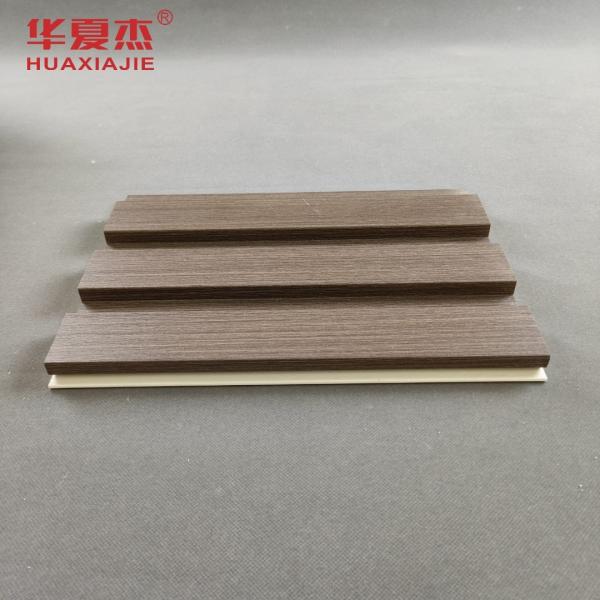 Panneau de mur en bois du grain WPC pour la décoration de mur d'intérieur/extérieure