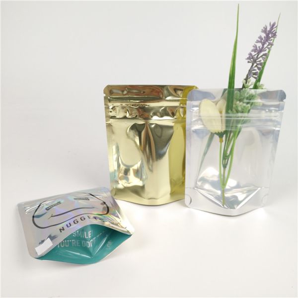 Алюминиевая фольга Doypack сумки шоколадного батончика конопли упаковывая стоит вверх по сумкам с логотипом