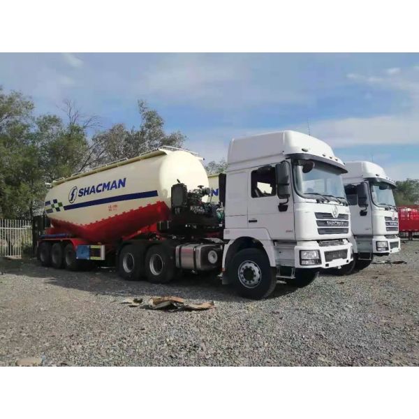 380HP 430HP 6X4 Shacman Tractor Truck Euro 3 Manual Transmission