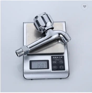 Garrafa de lavatório de cozinha de buraco único de punção única torneira de água fria torneira de cozinha de bacia