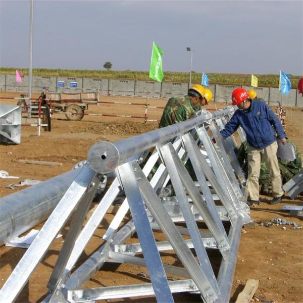 Distribuição elétrica Switchyard de alta tensão de aço, torre da transmissão de energia