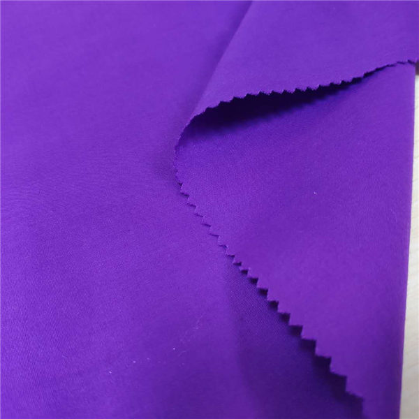 PURPLE Polycotton Dyed Fabric Skin Comfort No Deformation Not Irrition
