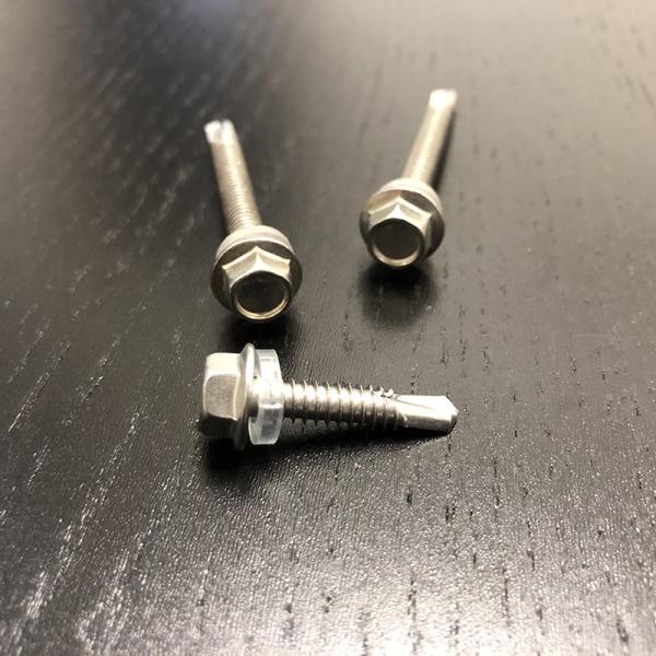 Parafuso da perfuração do auto de M5.5 X 38mm que bate para encantar para flangear parafusos de aço inoxidável principais 410
