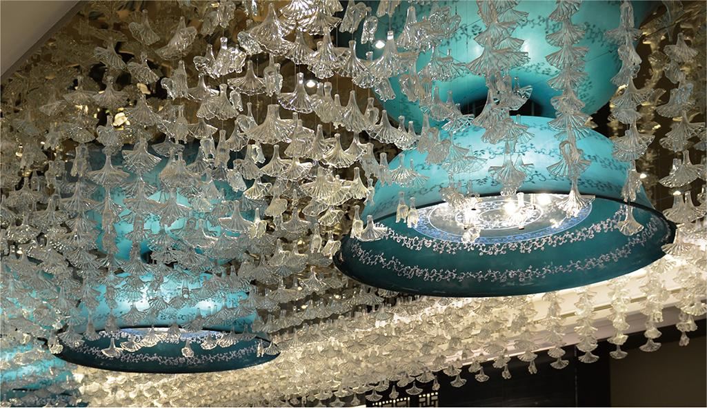 Hotel Lobby Glass Speaker Pendant Chandelier Hotel Bar Aisle Crystal Lamp KTV Club Creative Chandelier