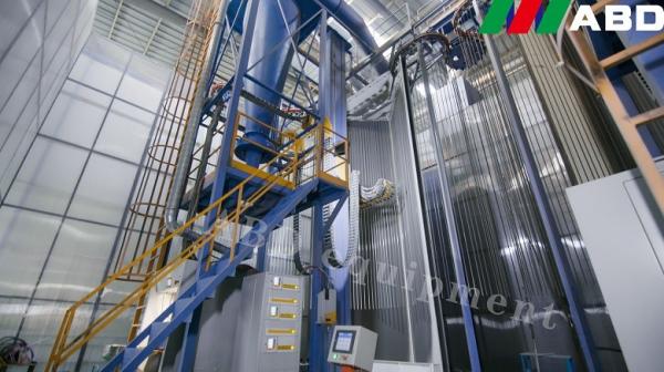 Ligne de revêtement verticale de poudre de profils en aluminium complètement automatique