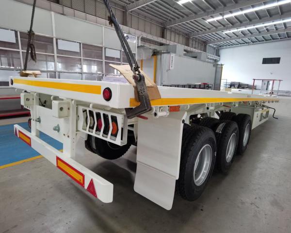 1840mm Tread Flatbed Semi Trailer Heavy Mechanical Suspension For Container Transport