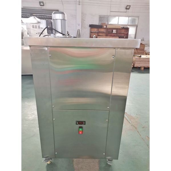 Factory Direct Sales of High-Quality Ice Cream Tray Molds Popsicle Making Machines With Trays