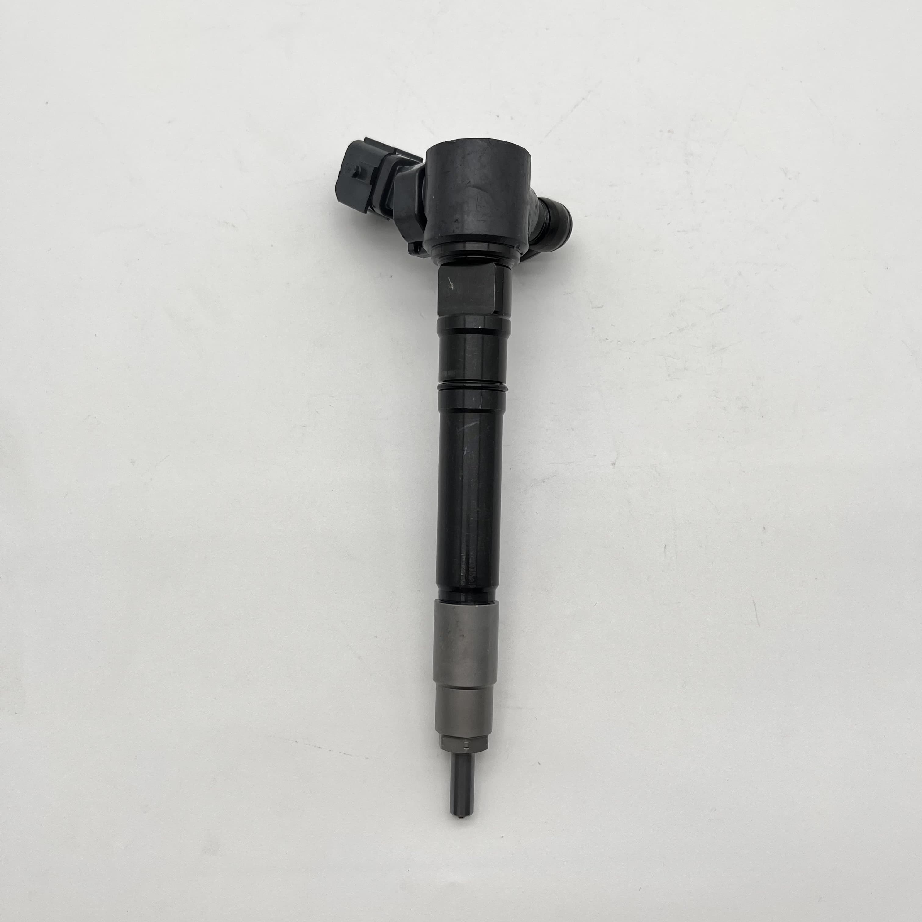 23670-0E110 Toyota Common Rail Fuel Injector Toyota Fuel Injection System