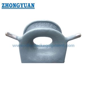 Deck-Mounted Cast Steel Mooring Chock with Horns for Ship Mooring & Towing | DIN