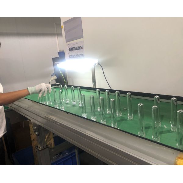 Eco-friendly PET Bottle Preform 28mm PCO 1881 Neck Manufactured by Professional
