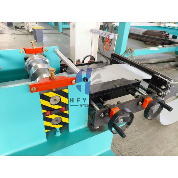 Hydraulic 16 Stations Gutter Downspout Machine 5.5kw For Precision Gutter Production