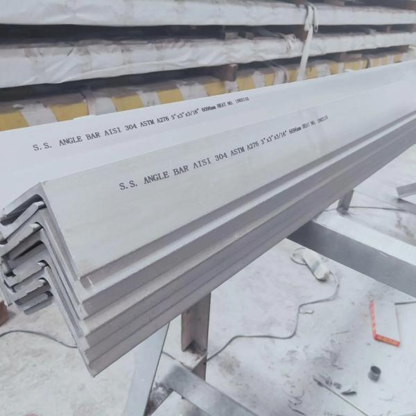 EN1.4125 ASTM 11cr17 Hot Rolled Stainless Steel Angle 304l 316l  1 - 10mm