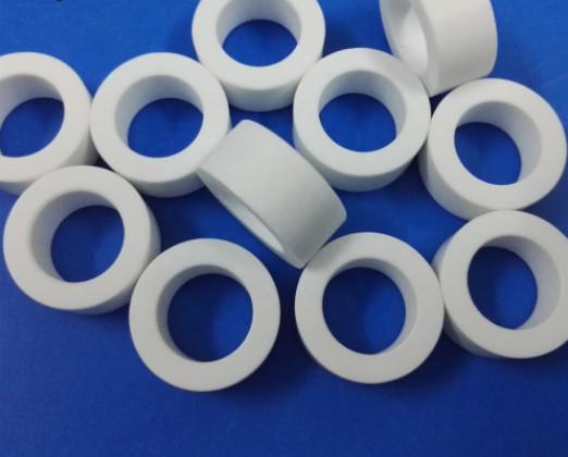 do ilhó cerâmico refratário do óxido de zircônio de 6.0g Cm3 desgaste alto Alumia - resistente