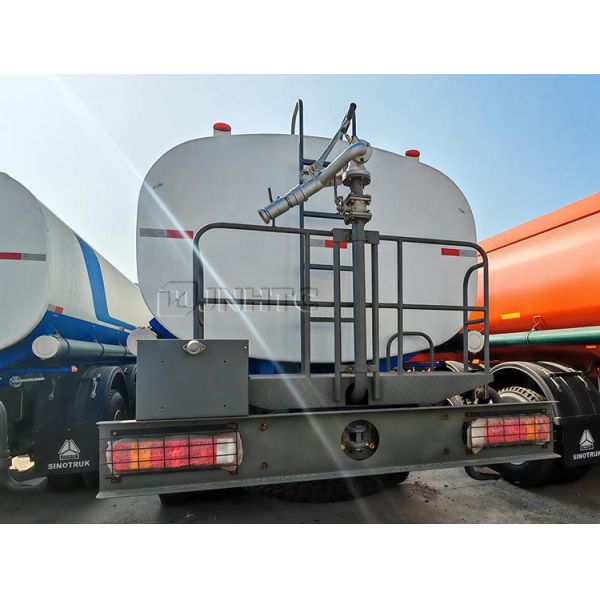 Howo Sprinkling Water Tank Truck 340hp 6x4 10 Wheels From China Water Tank Truck