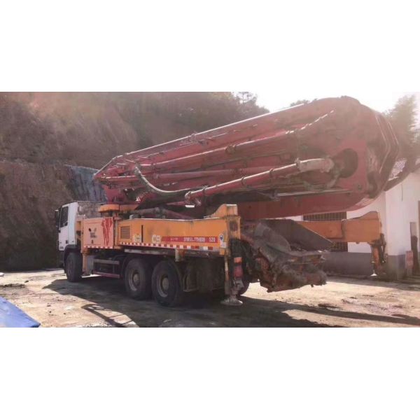 125/180 M3/H Used Concrete Mixer Truck with 52 Meter Concrete Pump on Benz Chassis