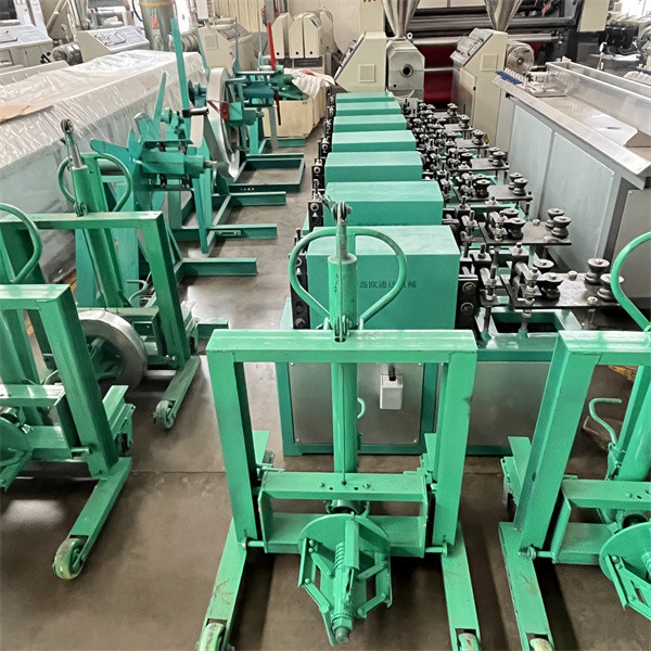 Prestressed Metal Corrugated Pipe Extrusion Equipment Metal Tube Production Machine