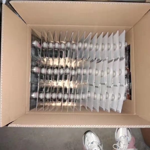 Juguete para perros de mascotas TPR de color de forma de hueso adecuado para todas las estaciones