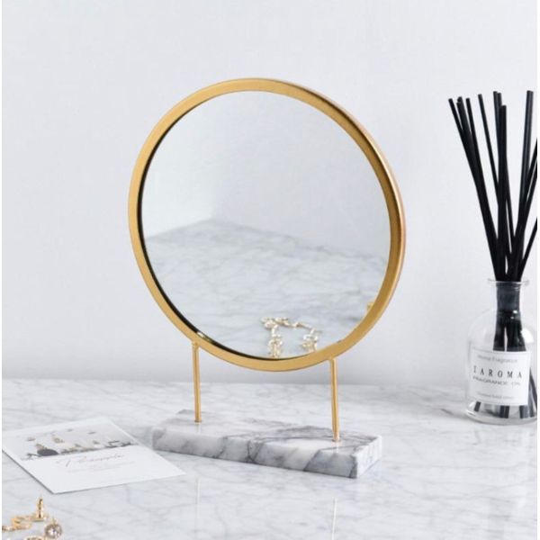 Round Pocket Magnifying Makeup Mirror For Vanity Table Custom