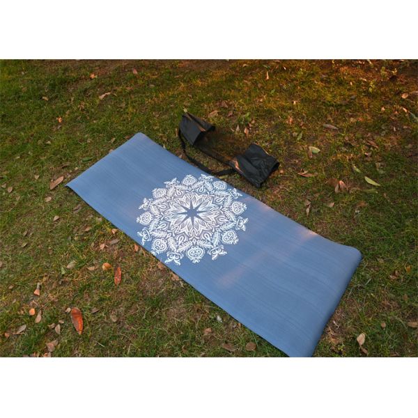 Экологически чистые маты для йоги: устойчивое фитнес-оборудование для женщин