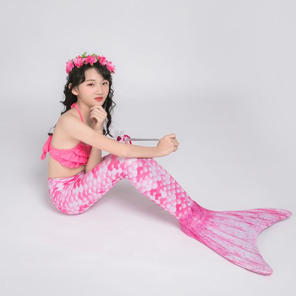 Shiny Fish Scale Texture Mermaid Tails For Swimming , Reinforced Tips Bikini Swimsuit Set