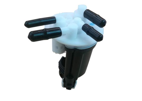 Standard Size Car Fuel Filter For Japanese Car 15100-81A02 / 1510081A02 / 15100 81A02