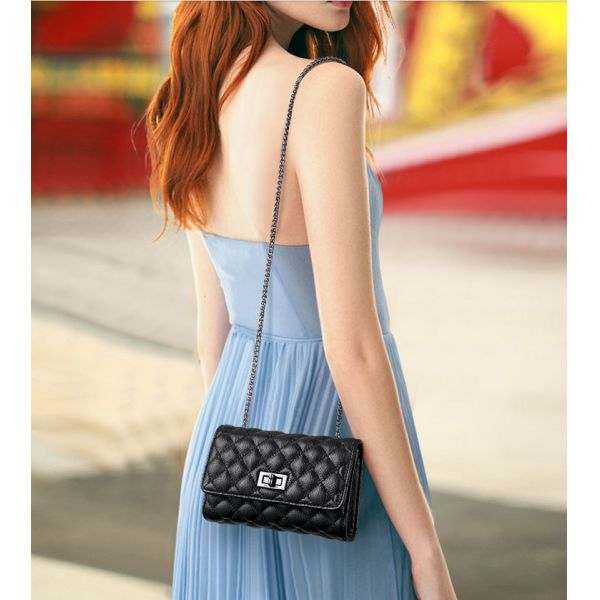 2019 new design a crossbody leather lady cell phone and chain small mini bags