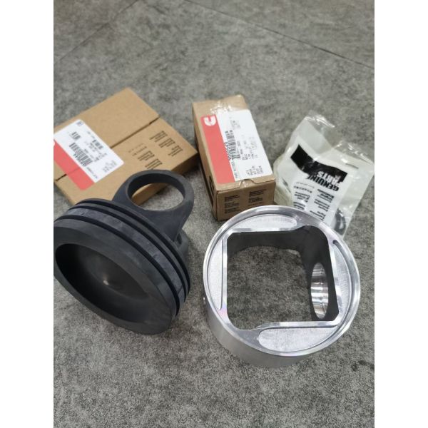 Cylinder Liner Piston Kit QSL8.9 Engine Spare Parts 4089644 3950549