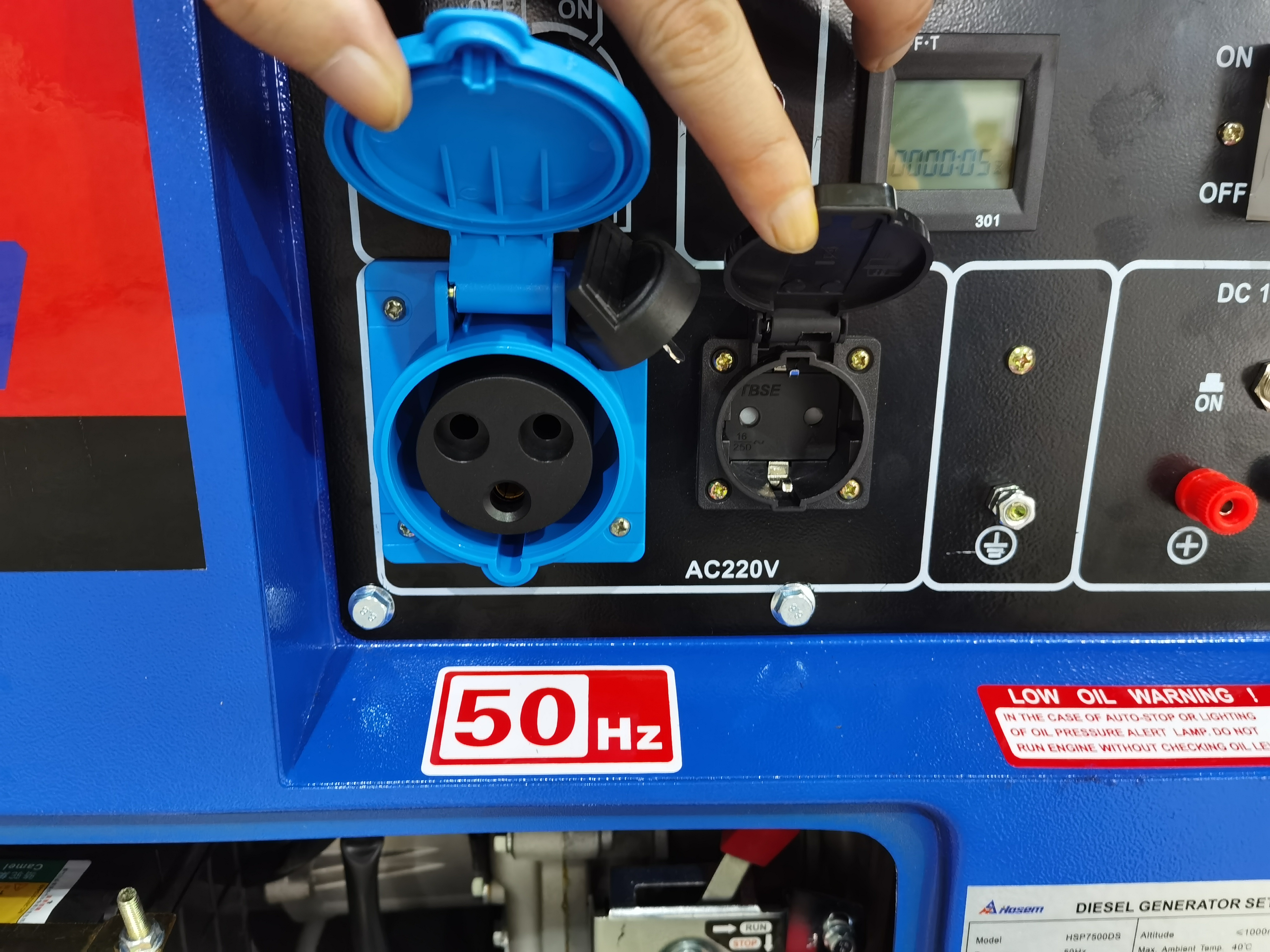 генератор генератора 50Hz одиночной фазы 6kW молчаливый портативный дизельный с колесами
