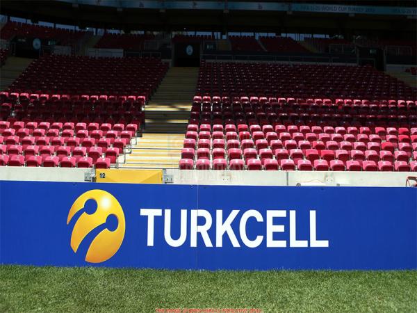 P6.67mm Stadium LED Banner Display High-Definition Advertising LED Video Billboard Wall