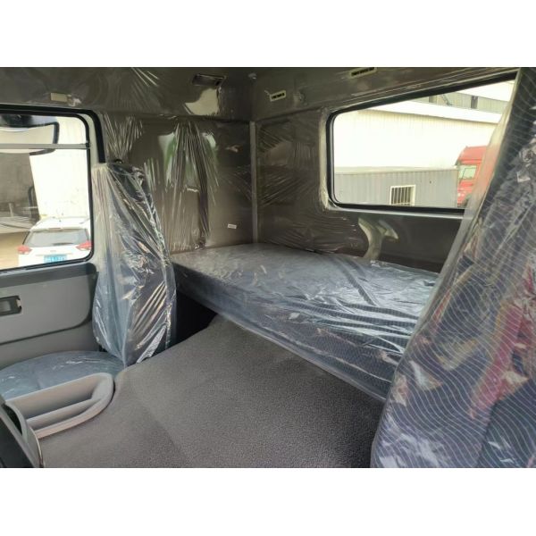 Сила 351-450 л.с. Использованный Sinotruk HOWO 6*4 Тракторный грузовик 12.00r20/12r22.5/315.80-25